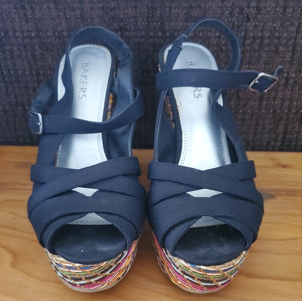 Platform sandals